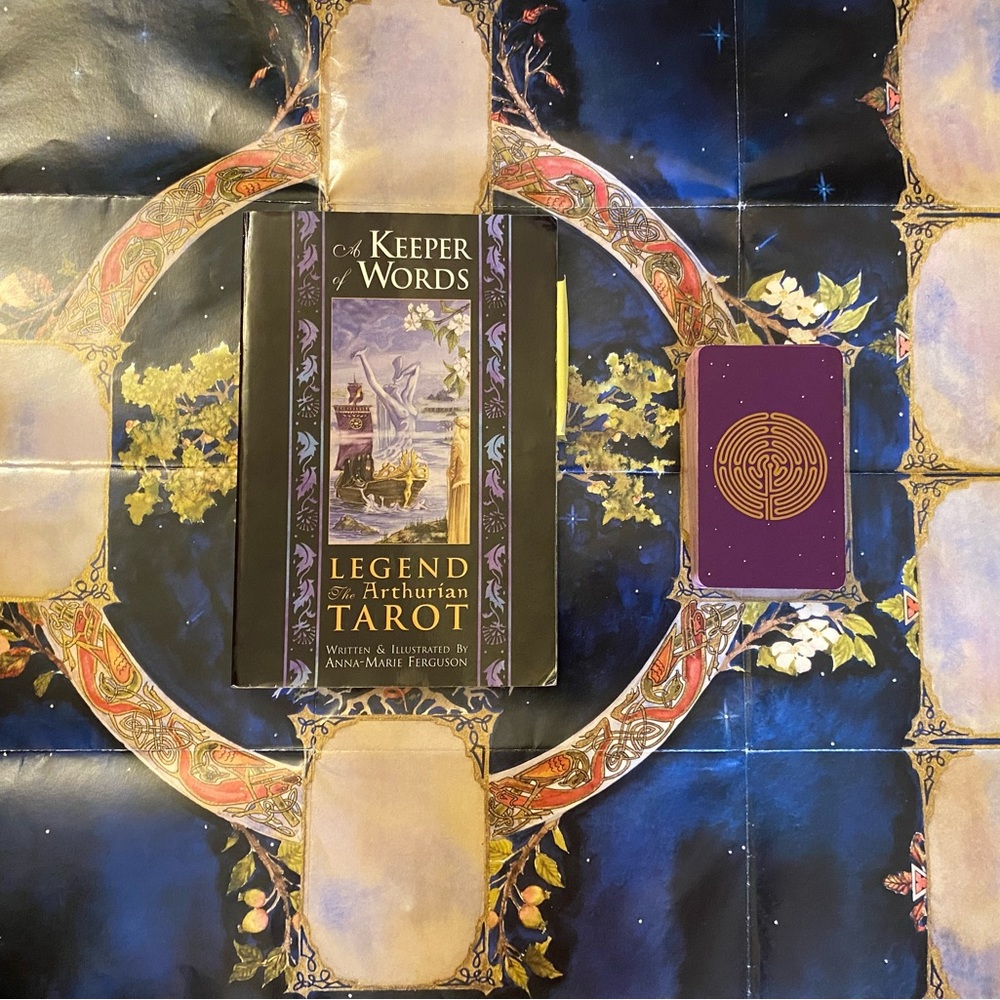 TAKING OFFERS! OOP Legend Arthurian Tarot Llewelyn 1st ed 1997 w all accessories